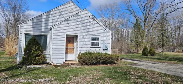 3220 W Miller Road, Lansing, MI 48911