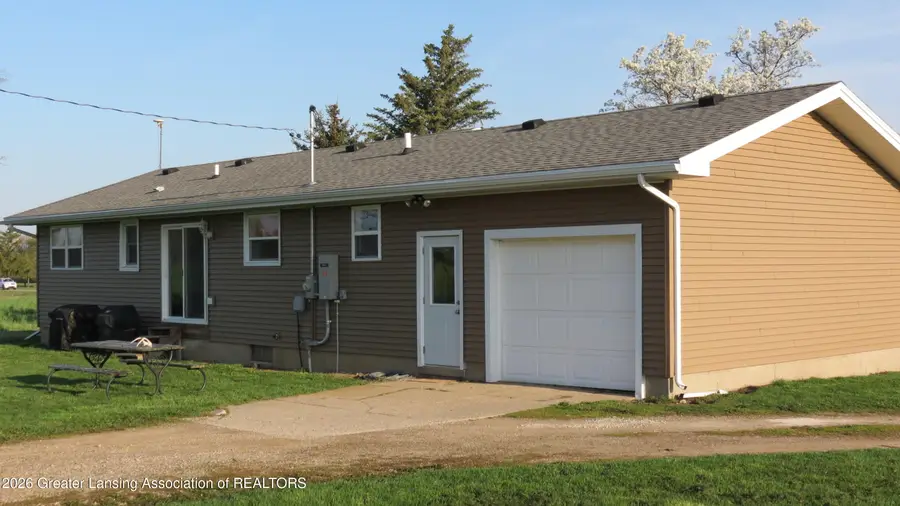 9105 W Juddville Road, Elsie, MI 48831 - #2
