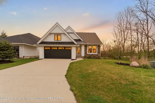 16930 Willowbrook Drive, Haslett, MI 48840