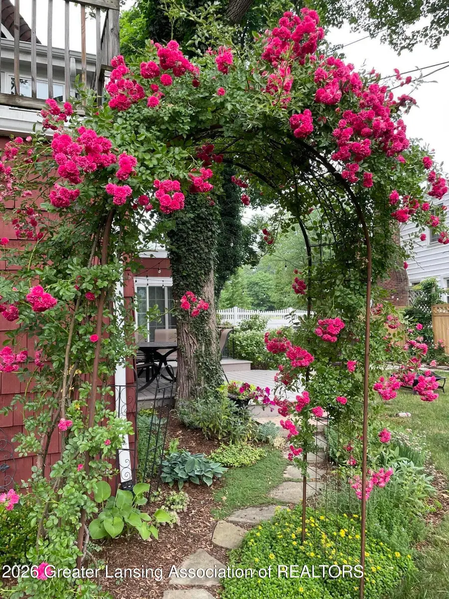 439 Collingwood Drive, East Lansing, MI 48823 - #2