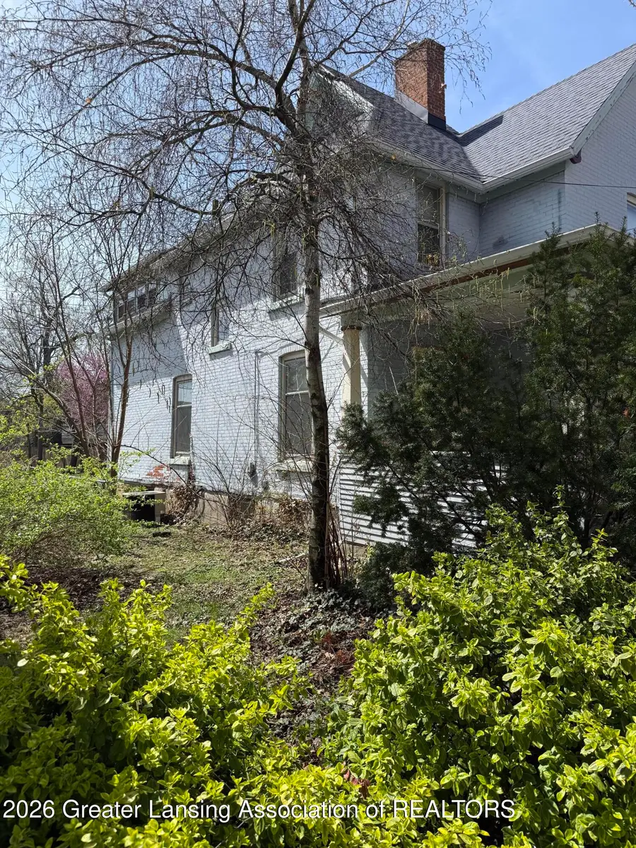 613 W Shiawassee Street, Lansing, MI 48933 - #3