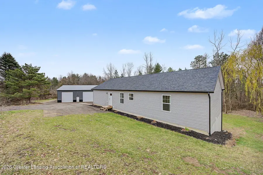 8527 W Butterfield Highway, Bellevue, MI 49021 - #2
