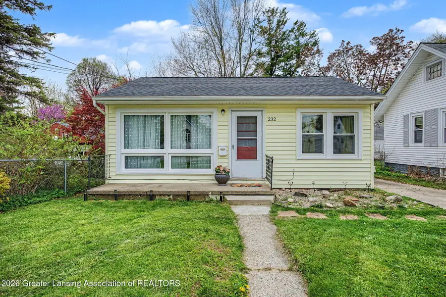 232 E Gier Street, Lansing, MI 48906 - #2
