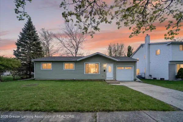 2715 Glenbrook Drive, Lansing, MI 48911