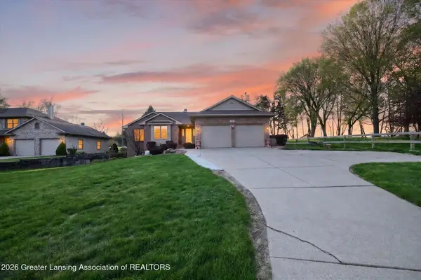 13964 Adeline Drive, Lansing, MI 48906