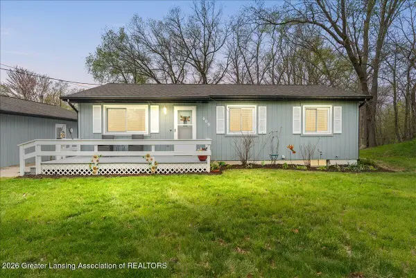 609 W Dexter Trail, Mason, MI 48854