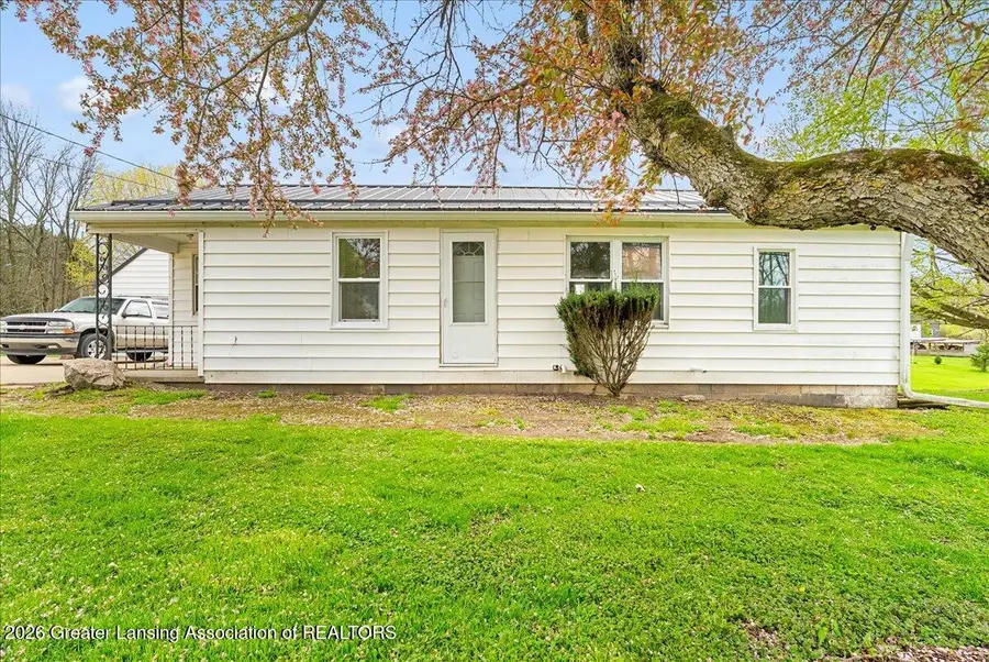 5662 E Clark Road, Bath, MI 48808 - #3