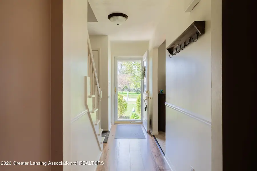 813 Canton Drive, Lansing, MI 48917 - #2