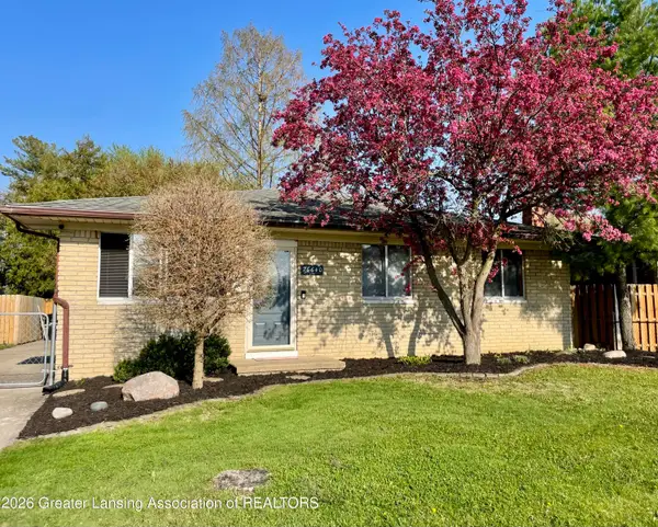26640 Oak Street, Roseville, MI 48066