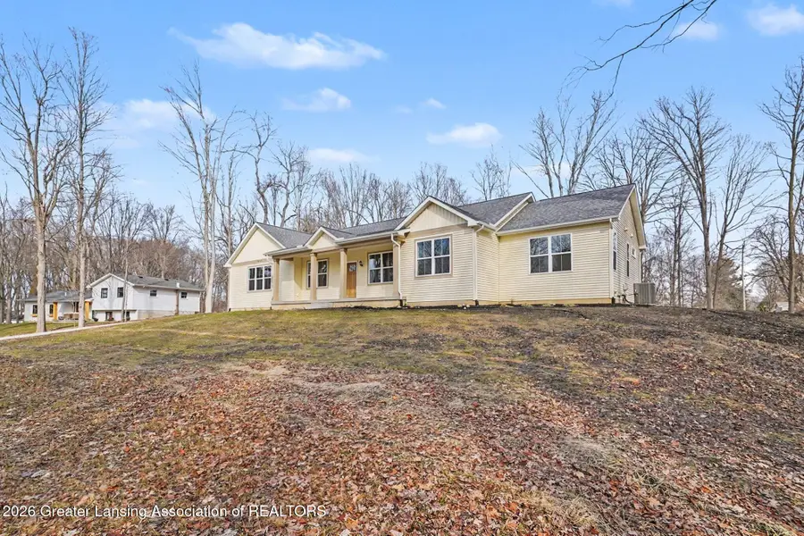 917 Chickasaw Drive, Mason, MI 48854 - #3