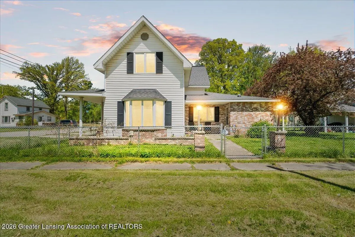 208 W Pine, Ashley, MI 48806 - #1