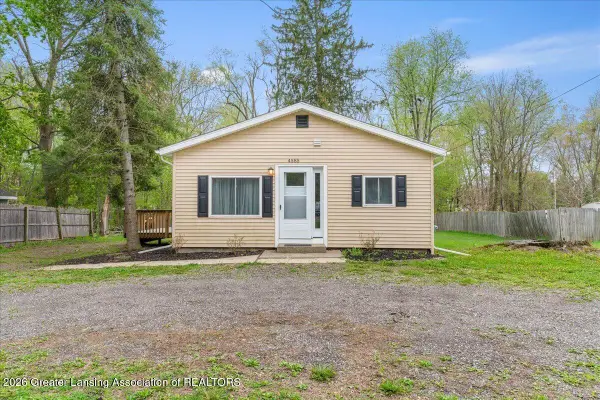 4585 Sycamore Street, Holt, MI 48842