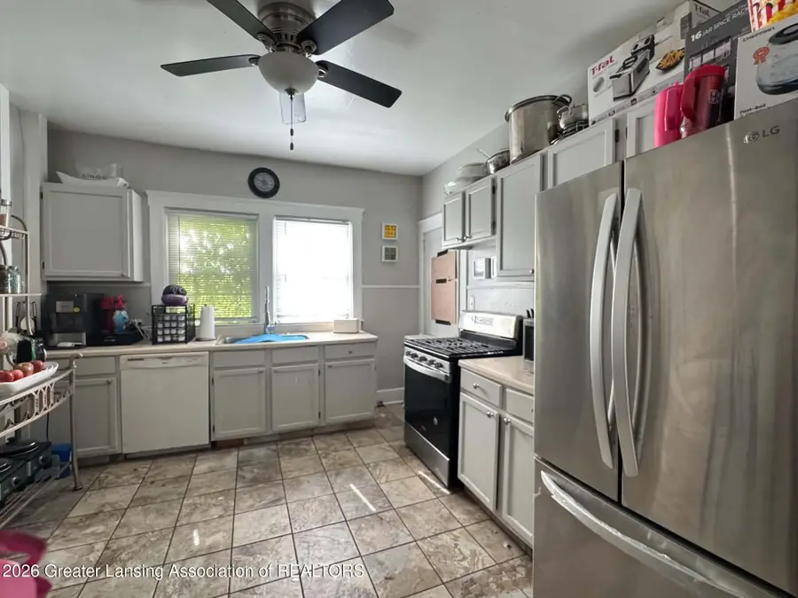 1601 W Malcolm X Street, Lansing, MI 48915 - #3