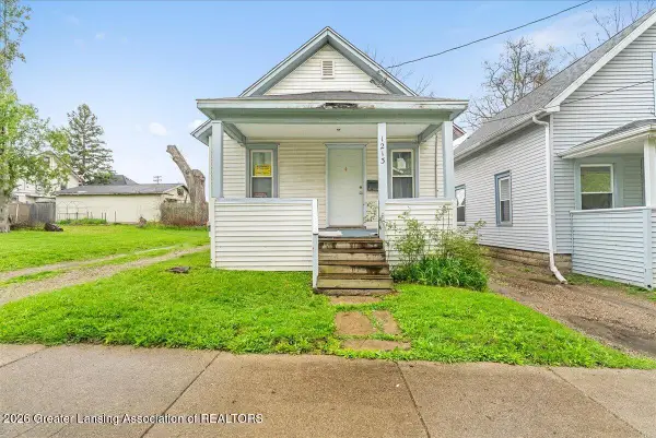 1213 E Kalamazoo Street, Lansing, MI 48912