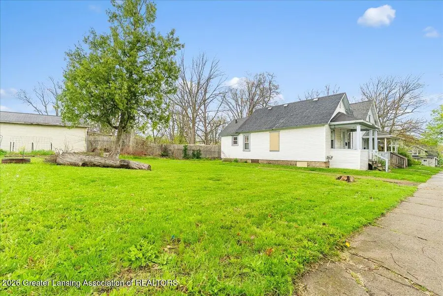 1213 E Kalamazoo Street, Lansing, MI 48912 - #2