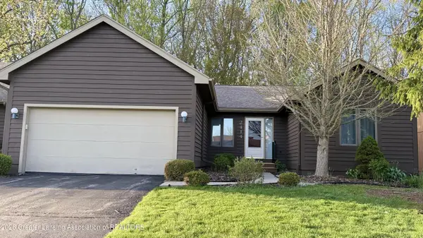 2414 Emerald Lake Drive, East Lansing, MI 48823