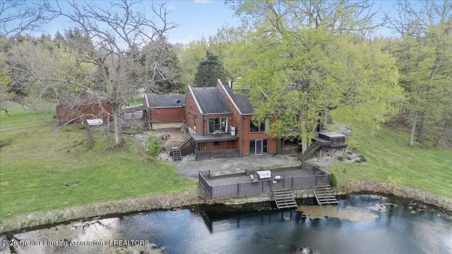 8441 E 5 Point Highway, Eaton Rapids, MI 48827 - #3