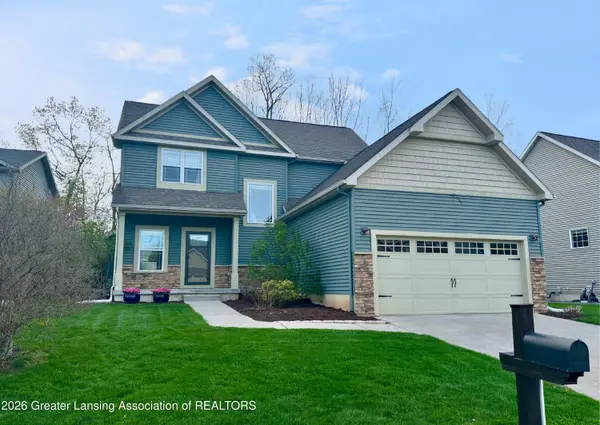 16431 Picardie Way, East Lansing, MI 48823