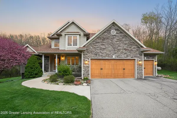 14301 S Kyle Road, Haslett, MI 48840