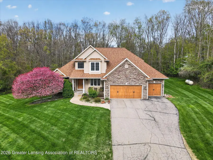 14301 S Kyle Road, Haslett, MI 48840 - #2
