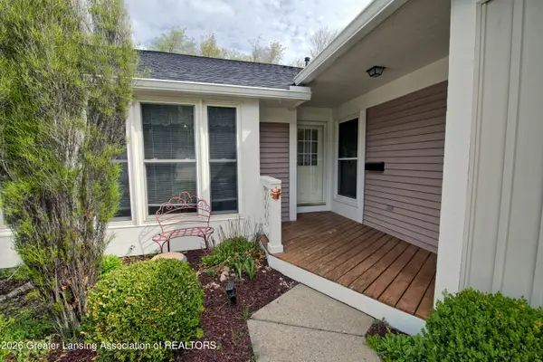910 Cherrywood Circle, Portland, MI 48875