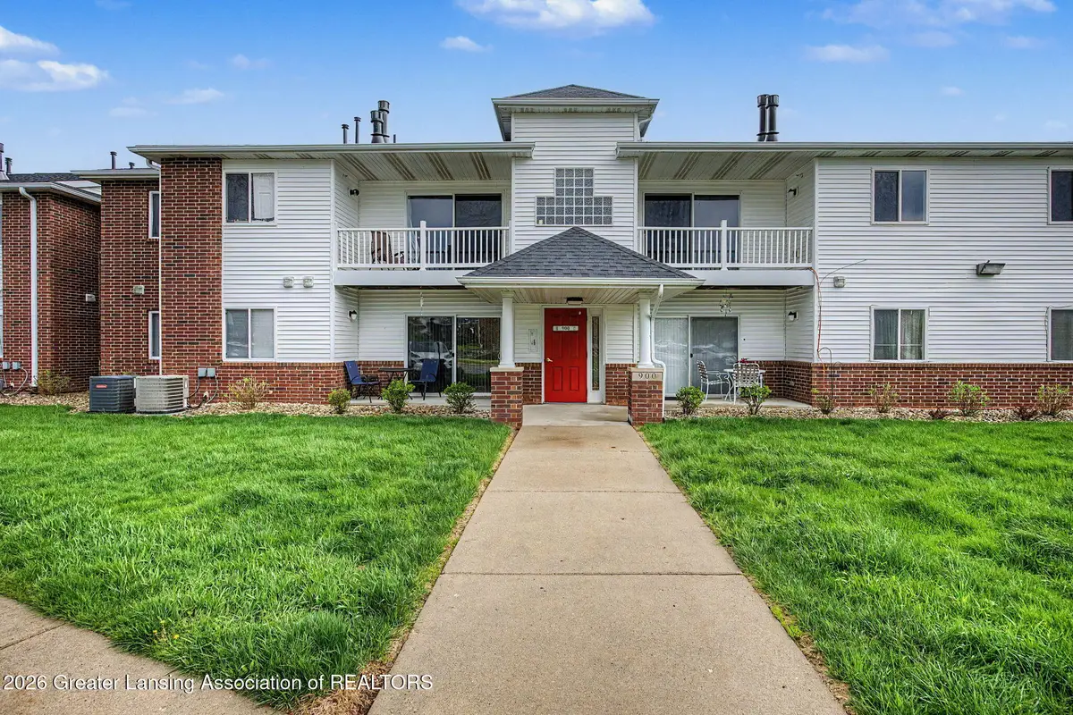 914 Carom Circle #158, Mason, MI 48854 - #1