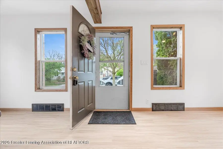 219 E Harris Street, Lansing, MI 48906 - #3