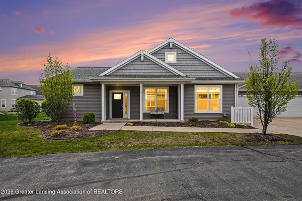 3340 Hamlet, East Lansing, MI 48823