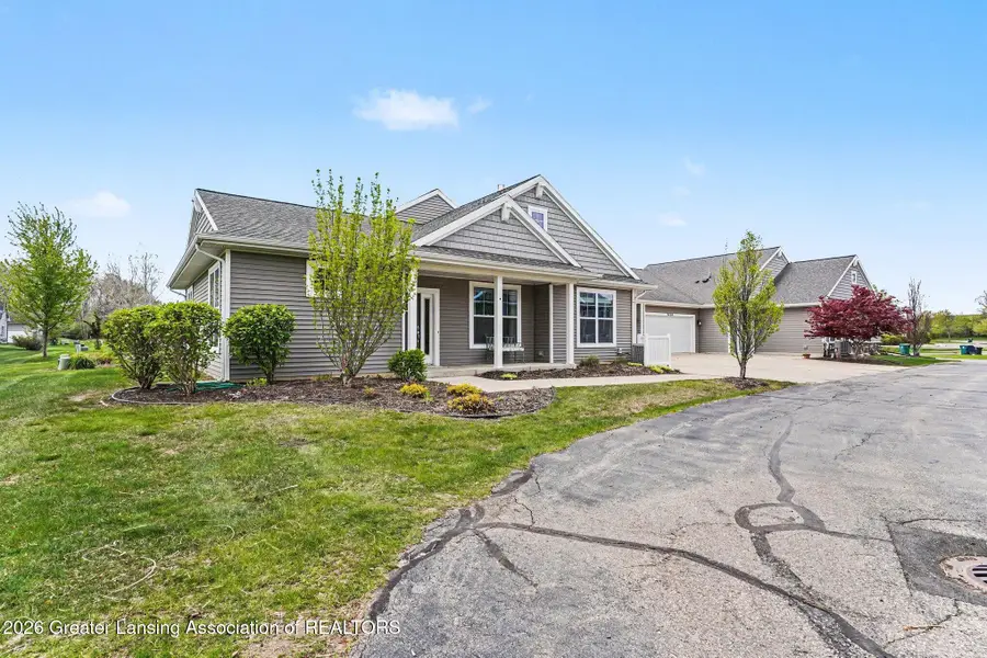 3340 Hamlet Circle, East Lansing, MI 48823 - #3