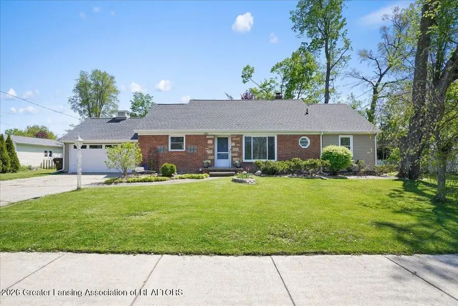 1213 Jenne Street, Grand Ledge, MI 48837 - #2