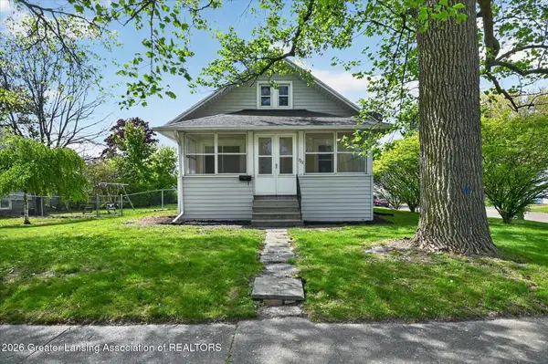 702 E Cavanaugh Road, Lansing, MI 48910