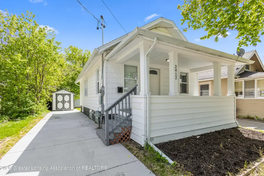2412 Fernwood Avenue, Lansing, MI 48912 - #2