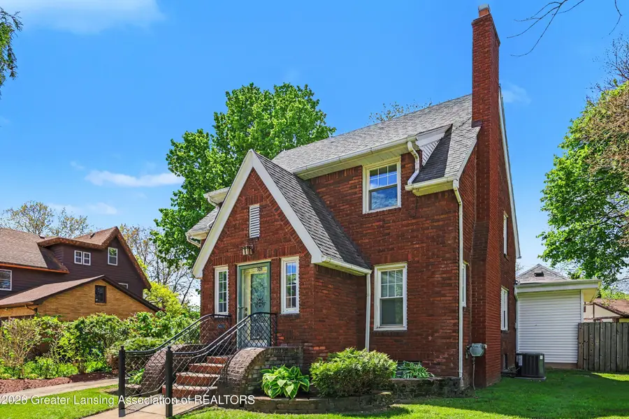 324 West Street, Lansing, MI 48915 - #3