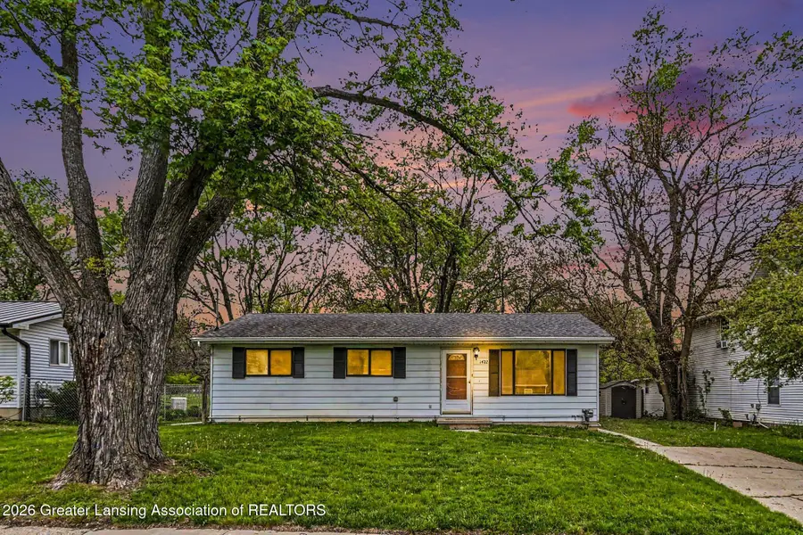 1422 Pierce Road, Lansing, MI 48910 - #2