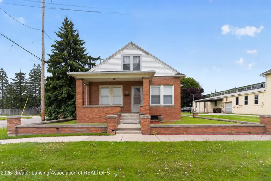 510 N Mead Street, Saint Johns, MI 48879 - #3