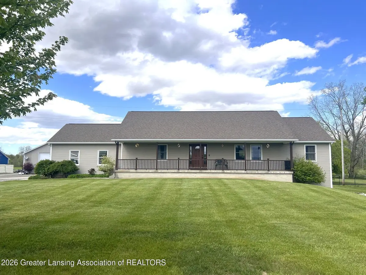 775 E Beard Road, Perry, MI 48872 - #1