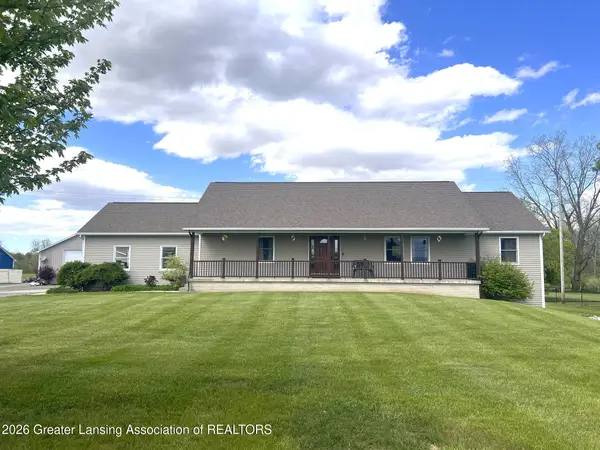 775 E Beard Road, Perry, MI 48872