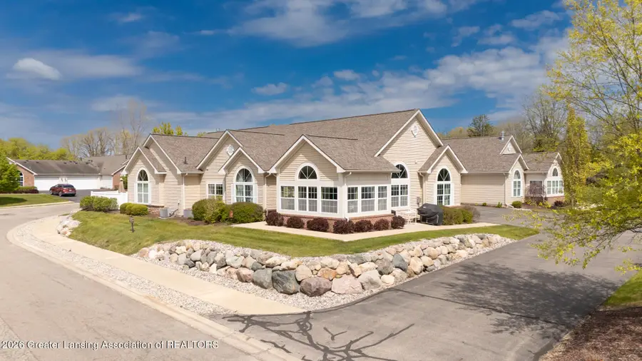 3406 Hamlet Circle, East Lansing, MI 48823 - #2