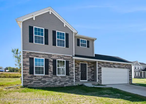 1095 Summerfield Lane, St. Johns, MI 48879