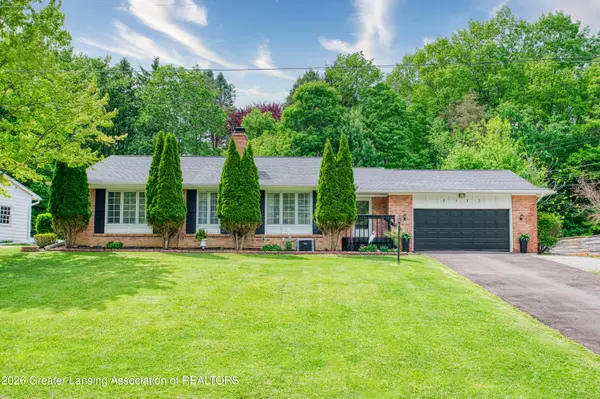 2133 Wayland Drive, Lansing, MI 48917