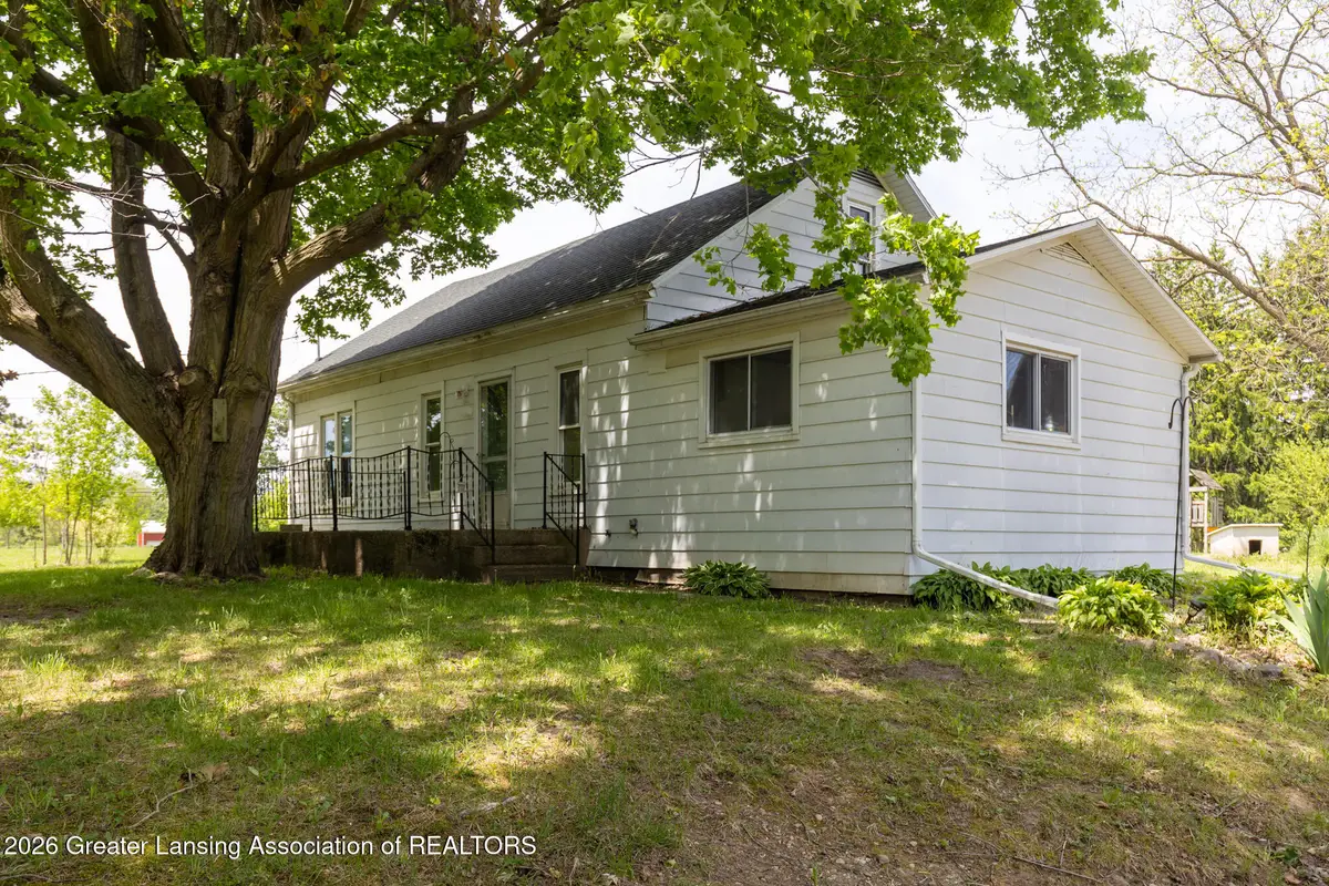 1008 W Grand River Road, Laingsburg, MI 48848 - #1