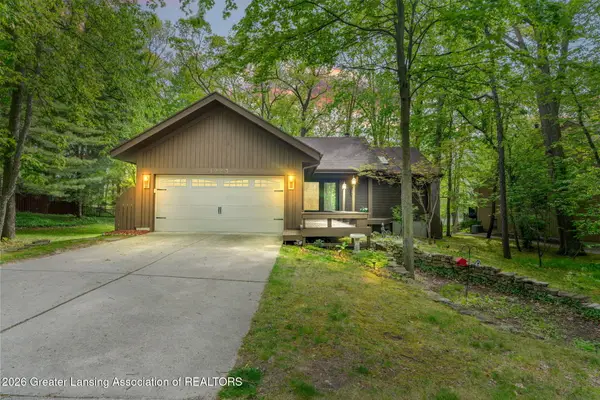 1223 Woodwind Trail, Haslett, MI 48840