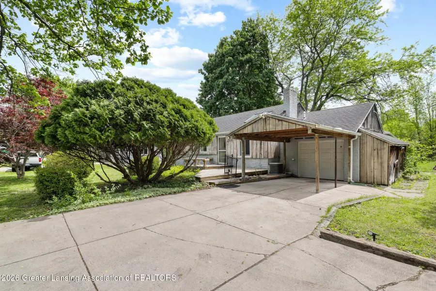 2169 Haslett Road, East Lansing, MI 48823 - #2