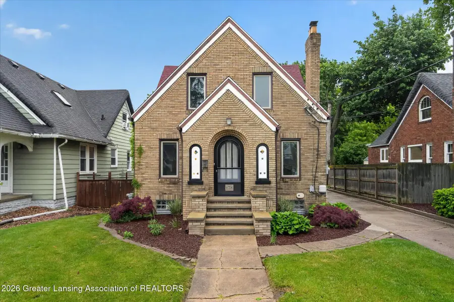 117 Kipling Boulevard, Lansing, MI 48912 - #2