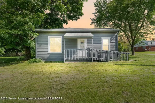 2000 W Jolly, Lansing, MI 48910
