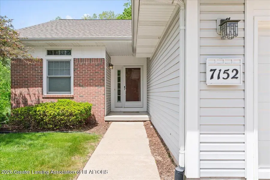 7152 Steeplechase Way, Lansing, MI 48917 - #3