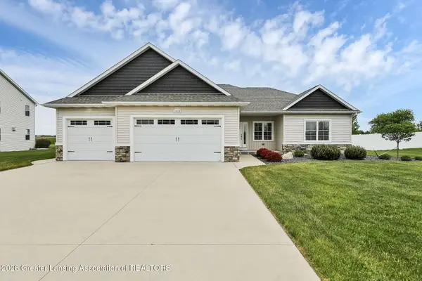 10416 Prairie View Court, Freeland, MI 48623