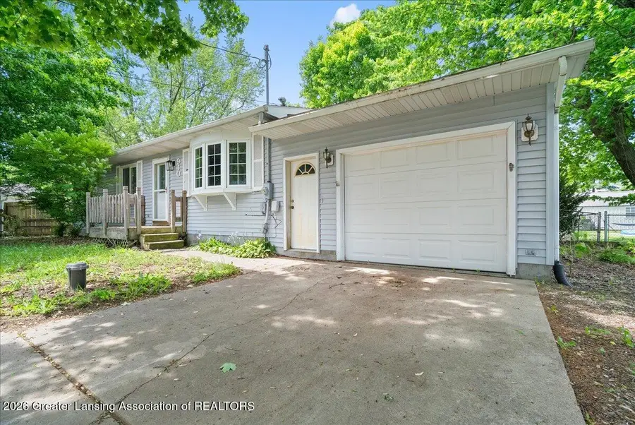 910 Union Street, Dansville, MI 48819 - #3