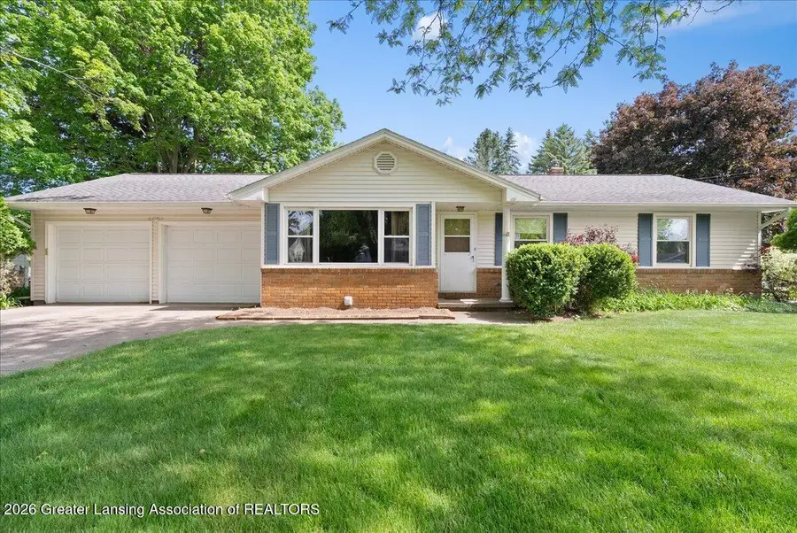 4054 S Pine Dell Drive, Lansing, MI 48911 - #2