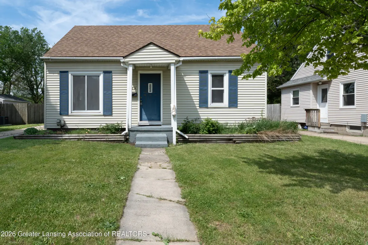 1525 E Oakland Avenue, Lansing, MI 48906 - #1